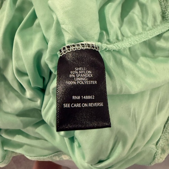 NWT Torrid 2 Tank Top Bundle Size 2X. Stretch Mesh Cropped Shirred Camis - Picture 12 of 14